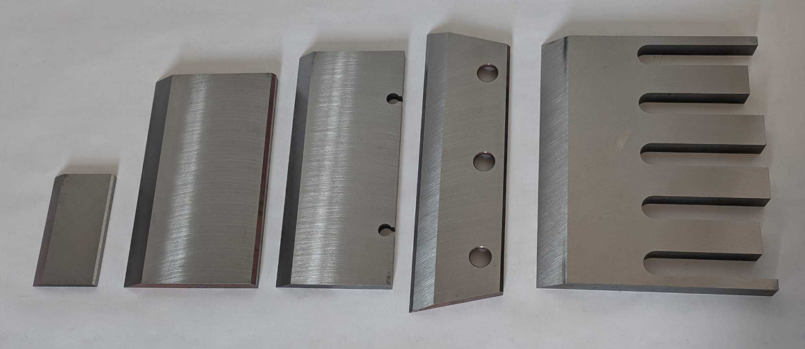 Industrial knives